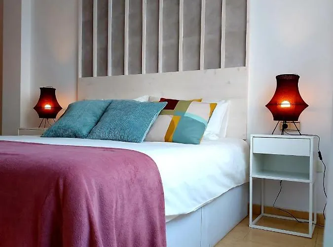 아파트 Duplex With Sea Views, Garden And Terrace *