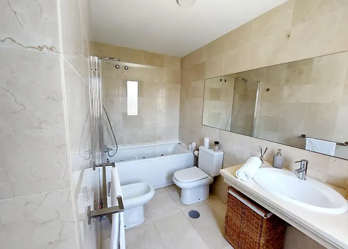 Duplex With Sea Views, Garden And Terrace 아파트 *