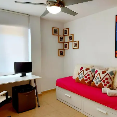 公寓 Duplex With Sea Views, Garden And Terrace 圣克鲁斯-德特内里费