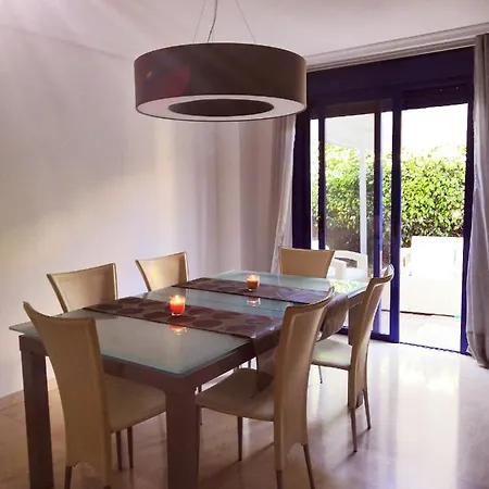 Duplex With Sea Views, Garden And Terrace Daire