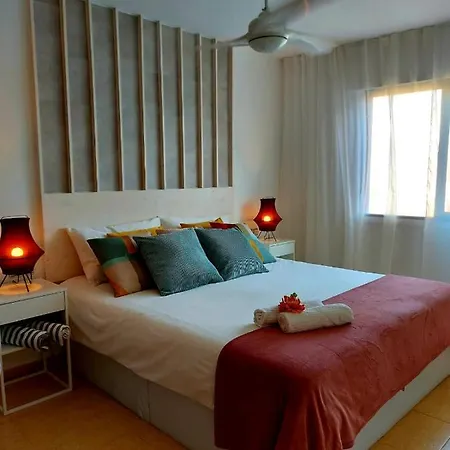 Daire Duplex With Sea Views, Garden And Terrace *