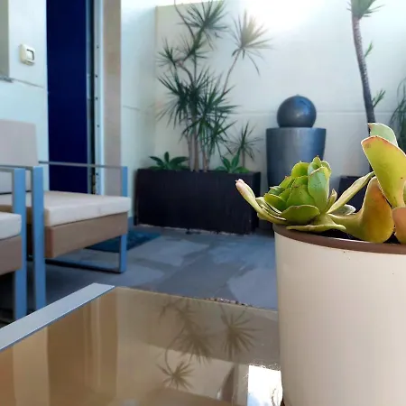 Duplex With Sea Views, Garden And Terrace